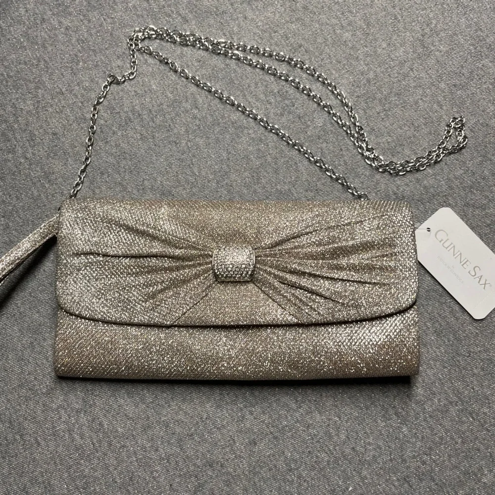 Gunne Sax Peyton Clutch Champagne Glitter Bow Rhinestone Chain Strap Evening Bag